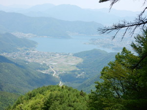 眼下には河口湖？かな。 