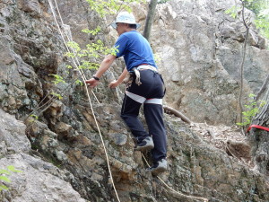 三点確保して、つぎの一歩を。